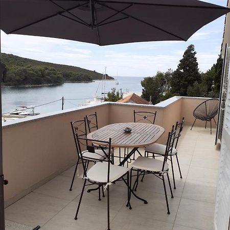 Apartmani Goga 2 Molat Bagian luar foto