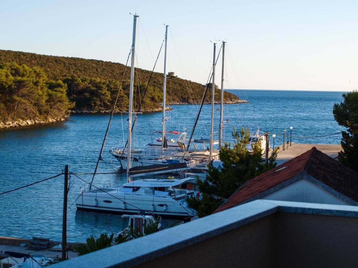 Apartmani Goga 2 Molat Bagian luar foto