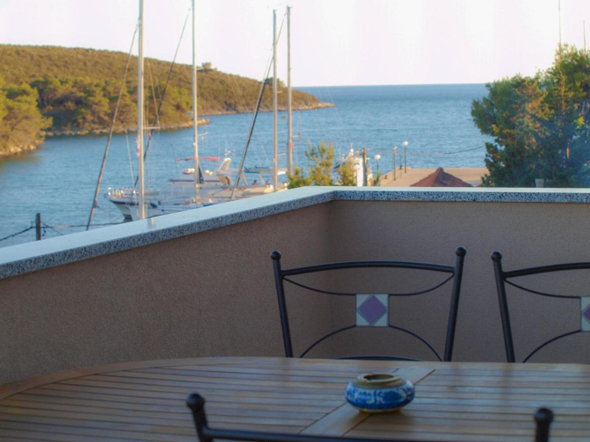 Apartmani Goga 2 Molat Bagian luar foto