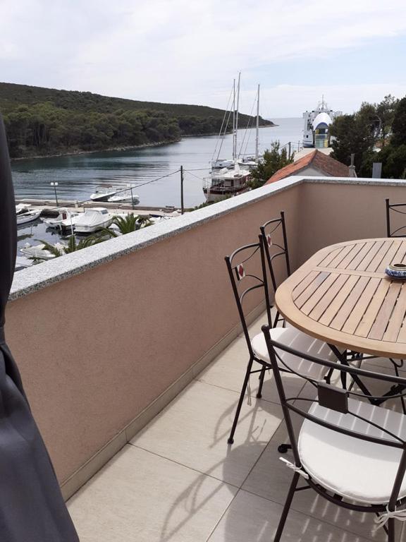 Apartmani Goga 2 Molat Bagian luar foto